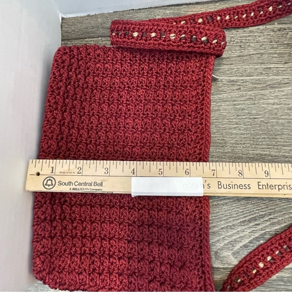 The Sak Burgundy Crochet Shoulder/crossbody bag purse. Pre-owned. Zip closure. - Picture 13 of 13